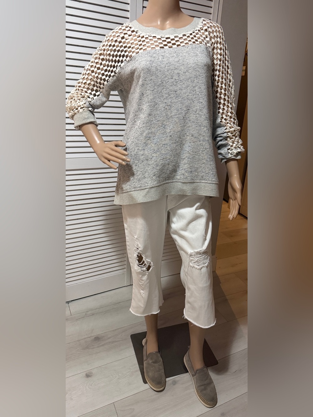 ALLSAINTS Hadley Distressed White Cropped Boyfriend Jeans Size 27
